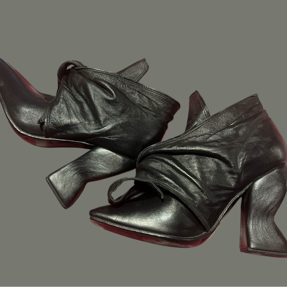 CCWDMOSS Black Ankle Booties with Square Toe and Bow Tie Design - Size 10 - Picture 8 of 14